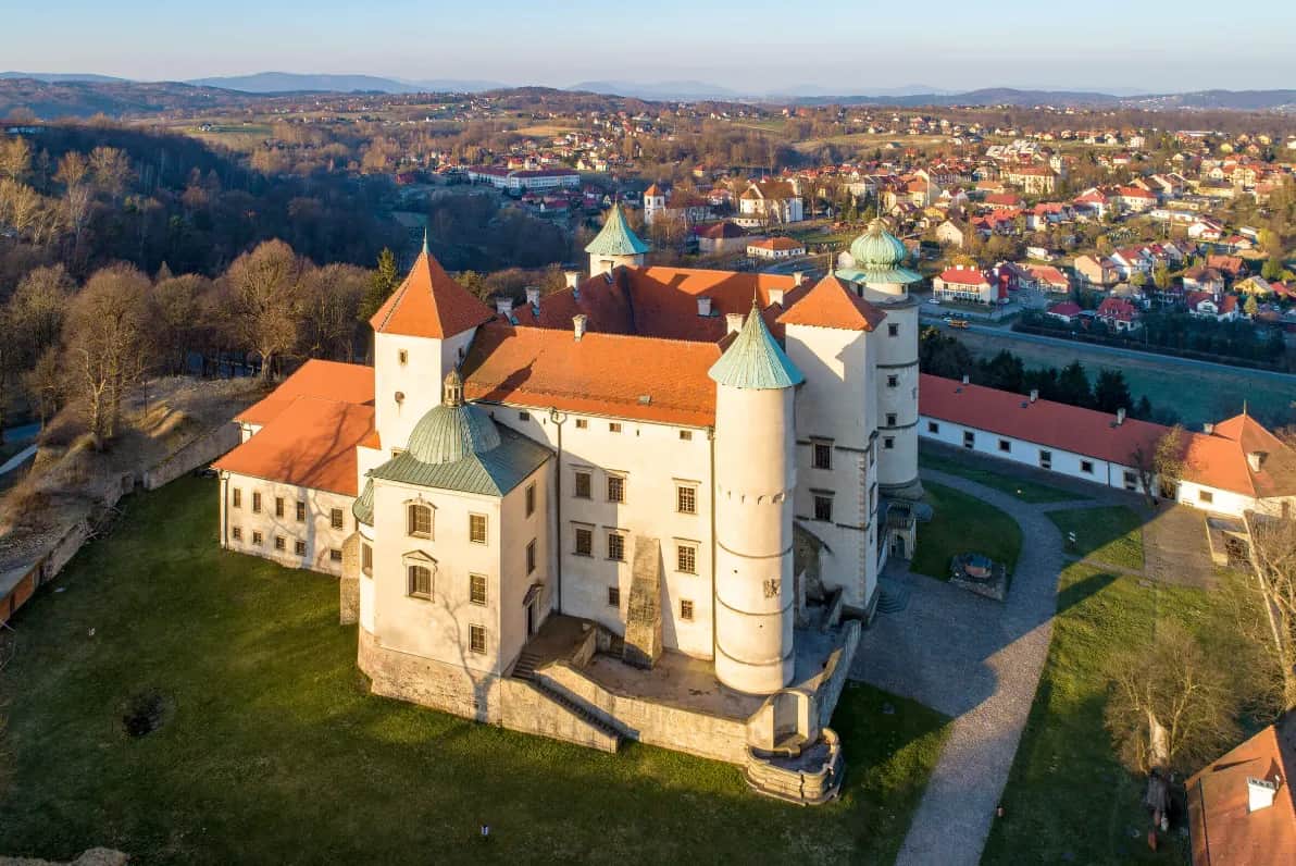 Zamek w Wiśniczu - Fascynująca historia i tajemnice zamku