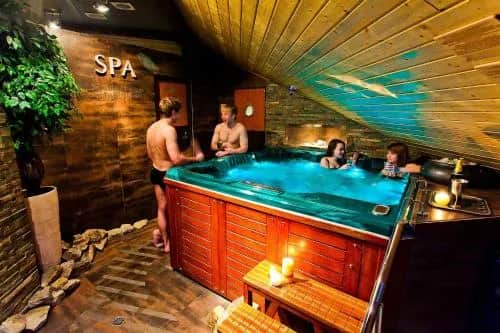 Jak wybrać idealny pool spa jacuzzi do Twojego ogrodu?