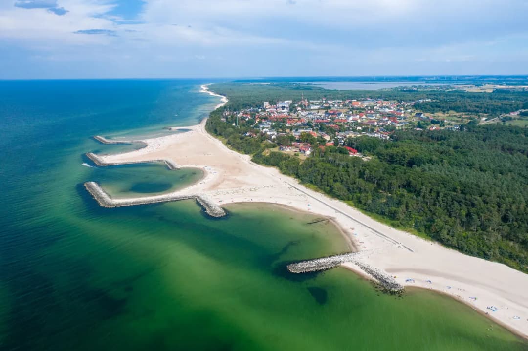Jarosławiec atrakcje w okolicy, które zaskoczą każdego turystę